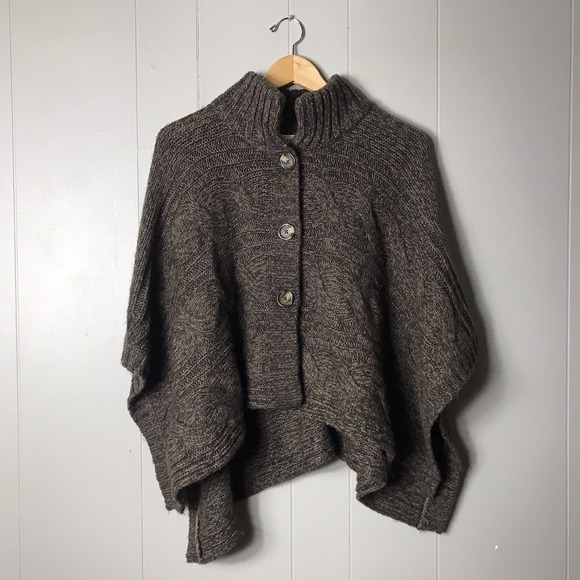 Decree Sweaters - DECREE BROWN CABLE KNIT PONCHO HIGH NECK 3 BUTTON CLOSURE SWEATER WOMENS LARGE